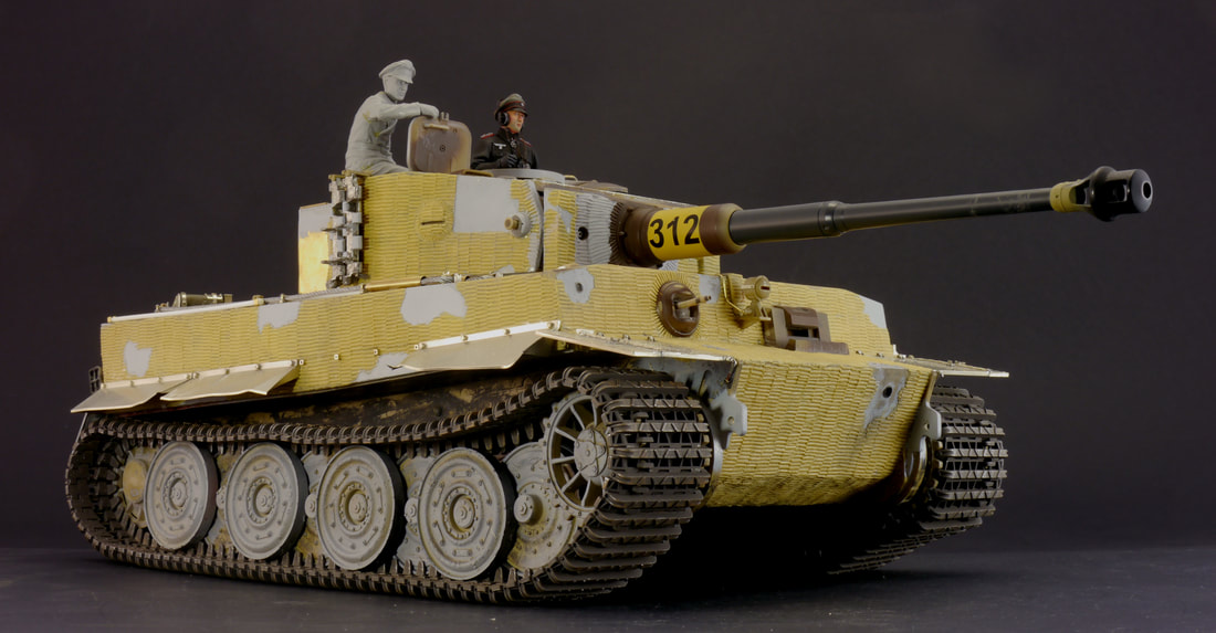 What S New Custom Tanks And Figures Detailed